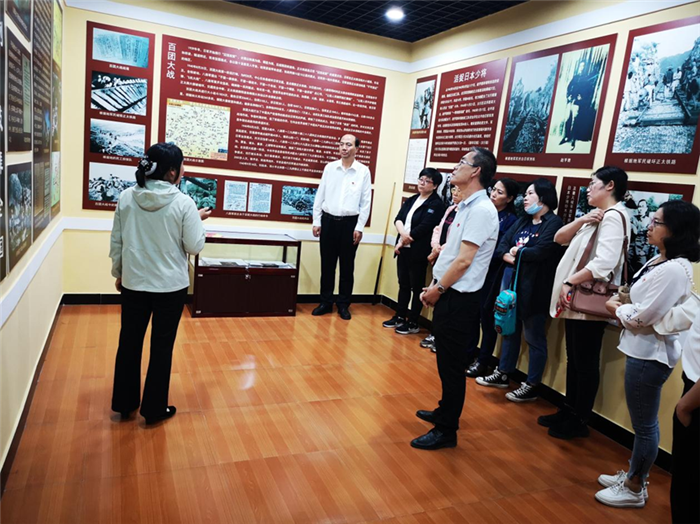 图片2.png 图片2.png