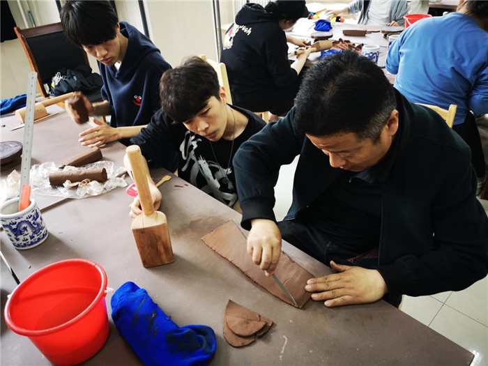 图片5.jpg 图片5.jpg