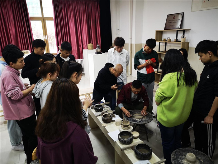 图片13.jpg 图片13.jpg