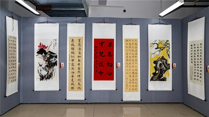 图片10.jpg 图片10.jpg