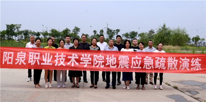 图片4.jpg 图片4.jpg