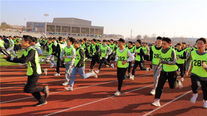 图片2.jpg 图片2.jpg