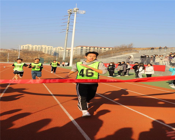 图片4.jpg 图片4.jpg
