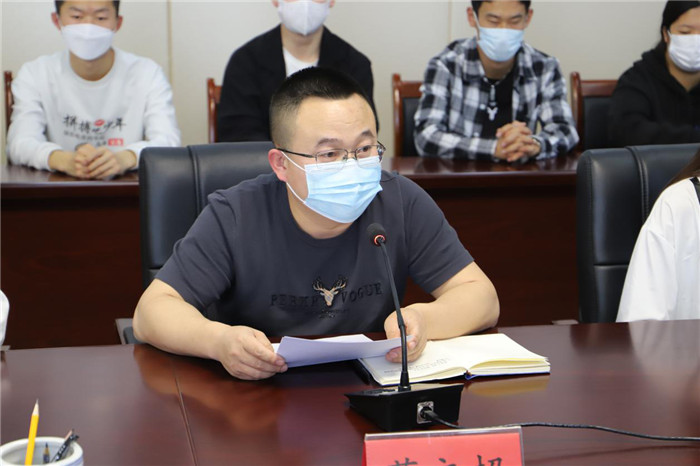 图片2.jpg 图片2.jpg