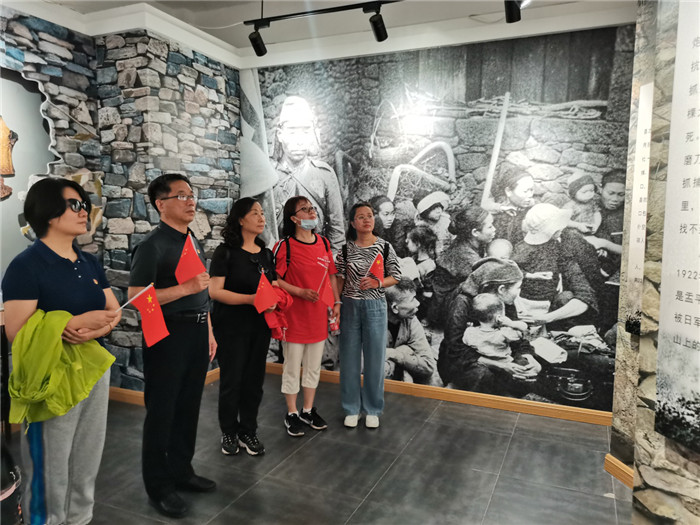 图片4.jpg 图片4.jpg