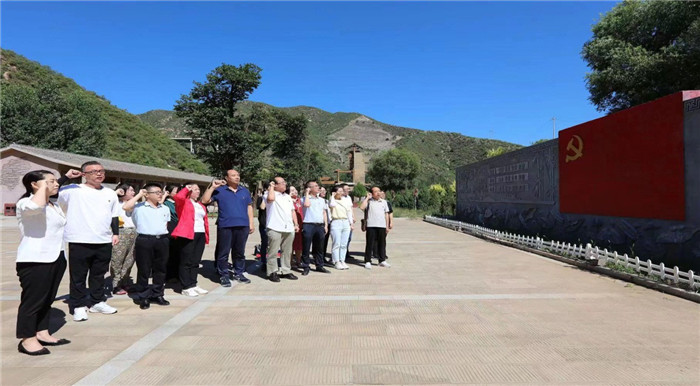 图片5.jpg 图片5.jpg