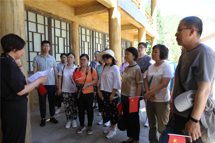 图片5.jpg 图片5.jpg