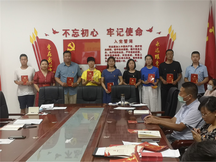 图片2.jpg 图片2.jpg