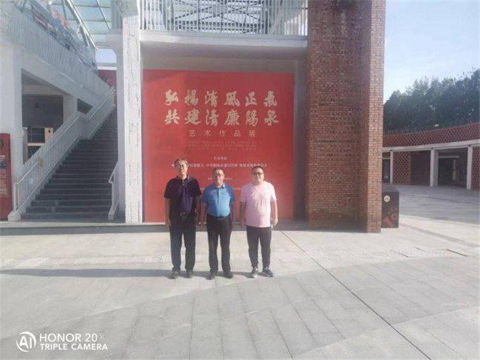 图片3.jpg 图片3.jpg