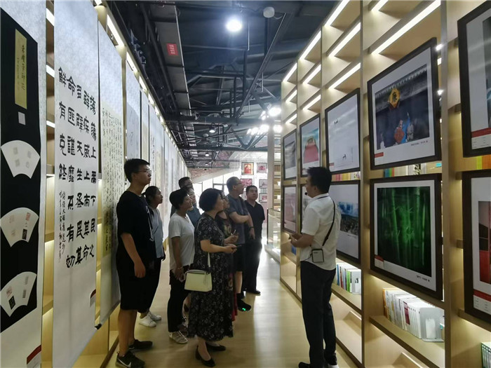 图片3.jpg 图片3.jpg