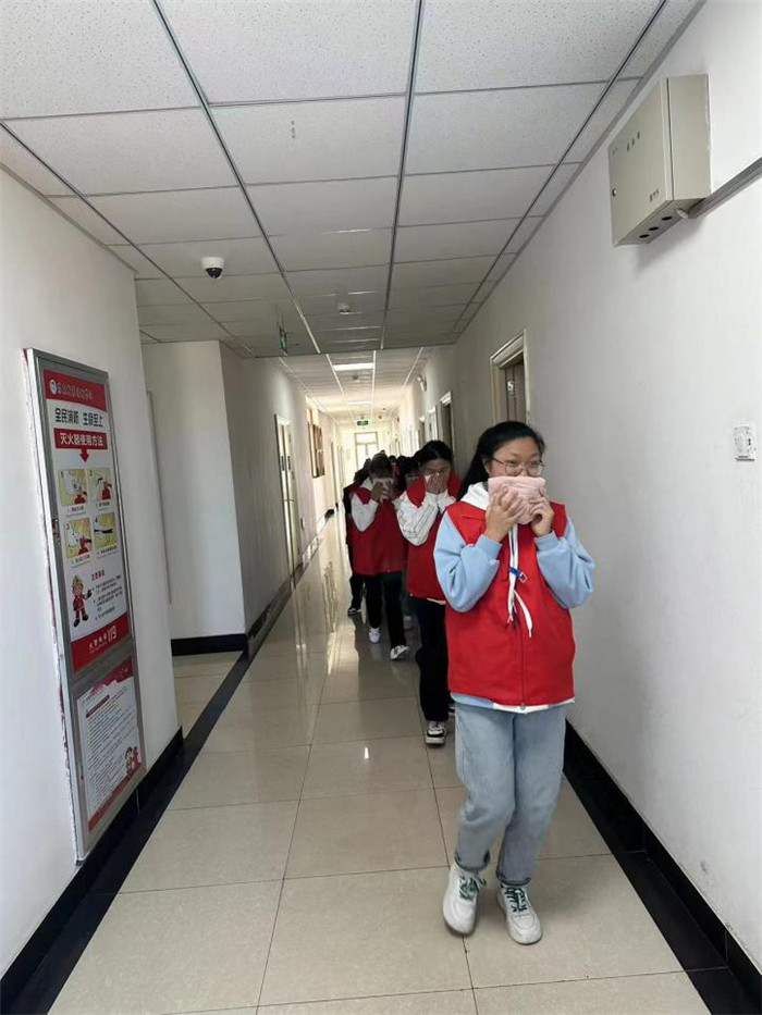 图片6.jpg 图片6.jpg
