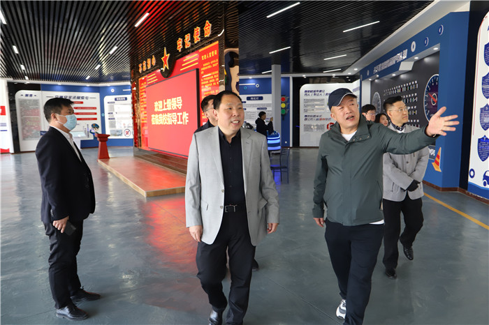 图片2.jpg 图片2.jpg
