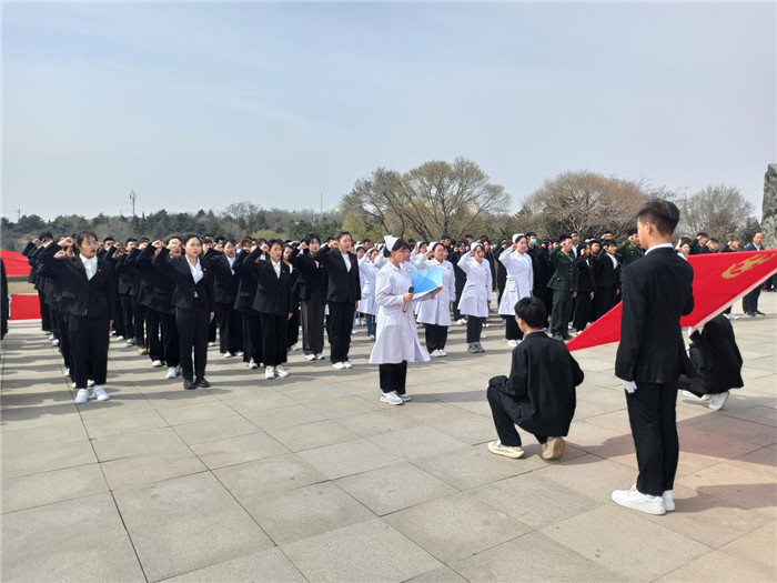 图片8.jpg 图片8.jpg