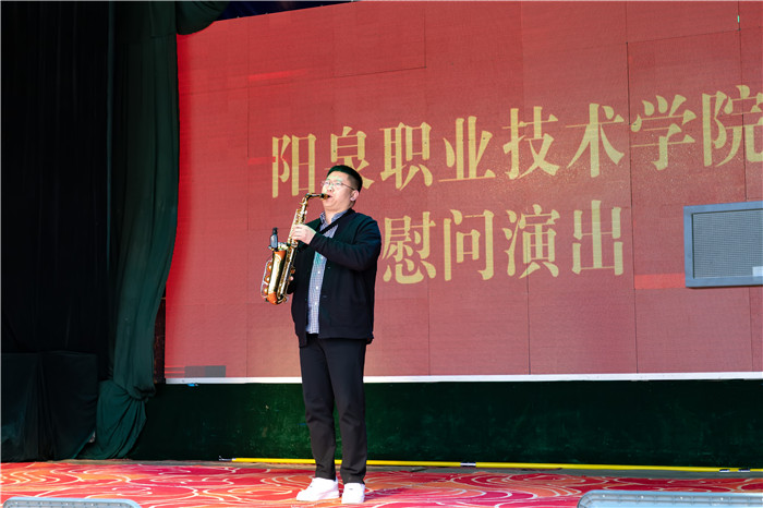 图片2.jpg 图片2.jpg