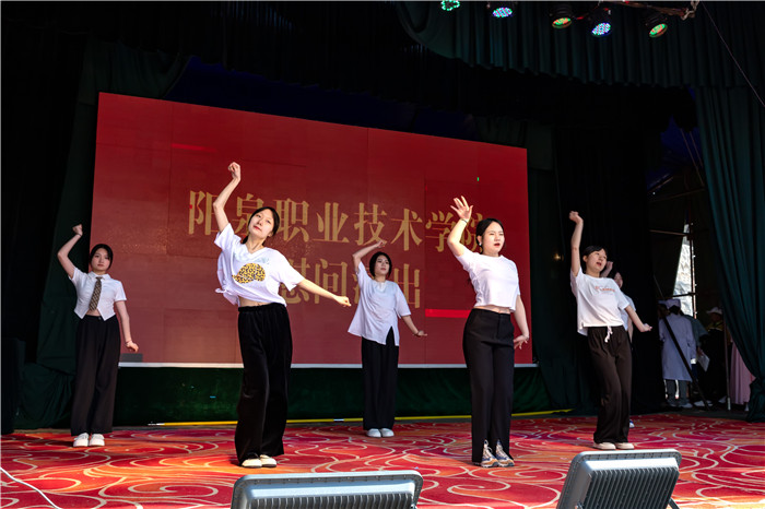 图片6.jpg 图片6.jpg