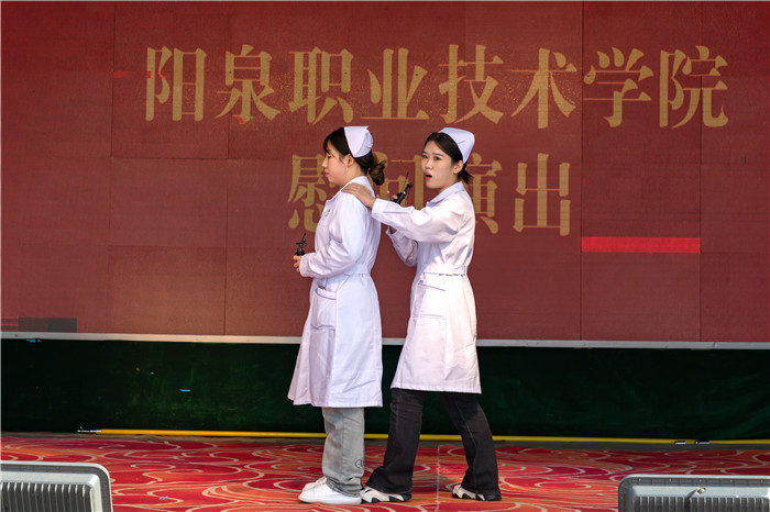 图片9.jpg 图片9.jpg