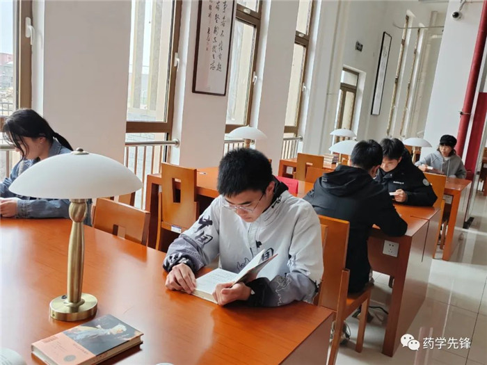 图片12.jpg 图片12.jpg