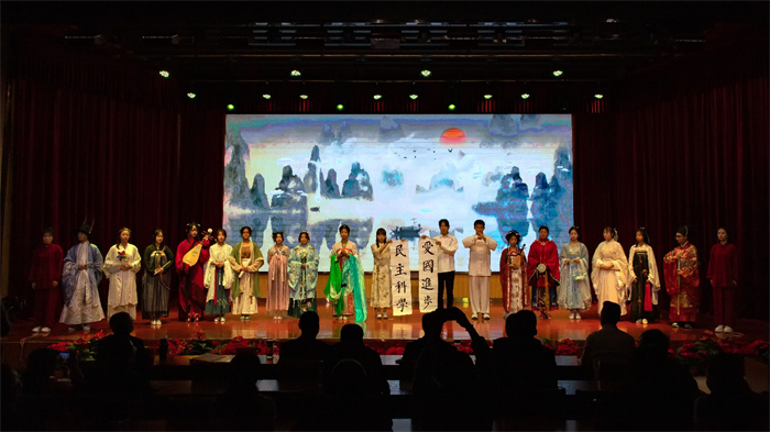 图片12.jpg 图片12.jpg