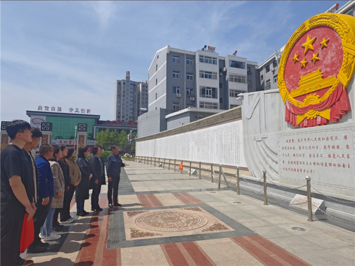 图片10.jpg 图片10.jpg