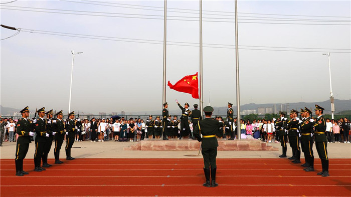 图片14.jpg 图片14.jpg
