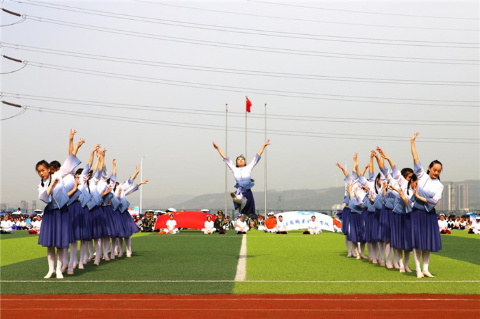 图片19.jpg 图片19.jpg