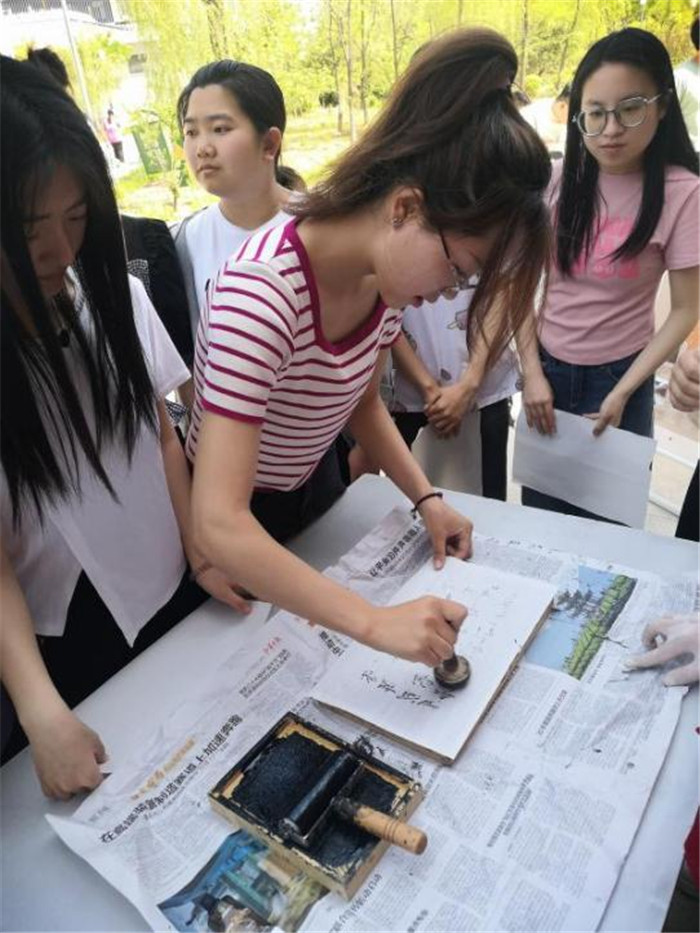 图片5.jpg 图片5.jpg