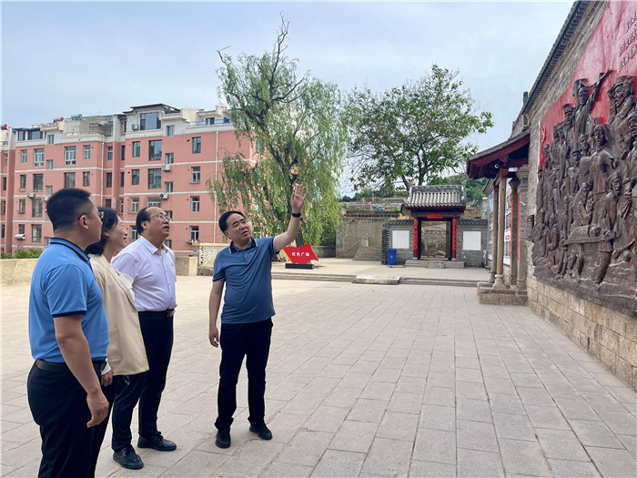 图片3.jpg 图片3.jpg