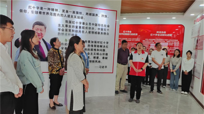 图片2.jpg 图片2.jpg