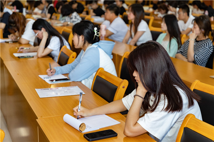 图片3.jpg 图片3.jpg