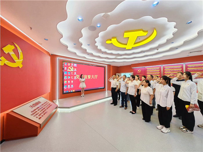 图片5.jpg 图片5.jpg