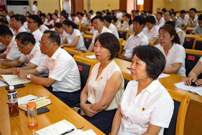 图片8.jpg 图片8.jpg