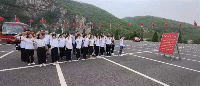图片2.jpg 图片2.jpg