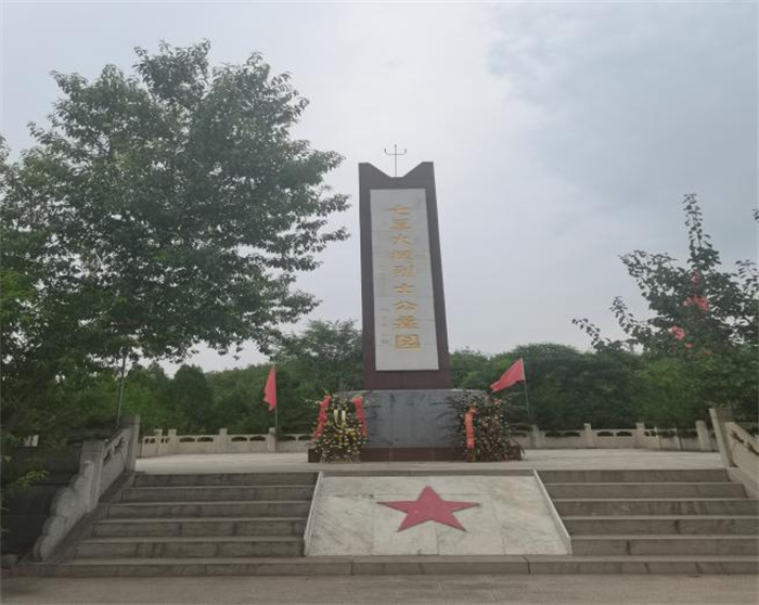 图片3.jpg 图片3.jpg