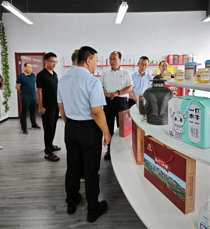 图片2.jpg 图片2.jpg