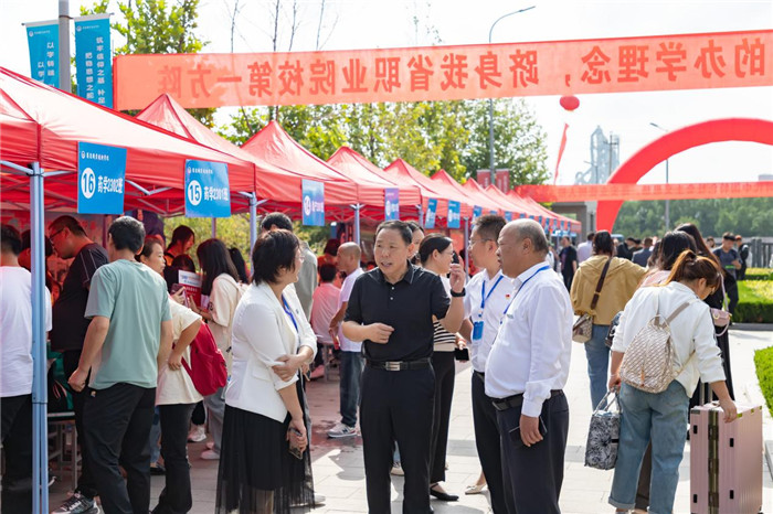 图片7.jpg 图片7.jpg
