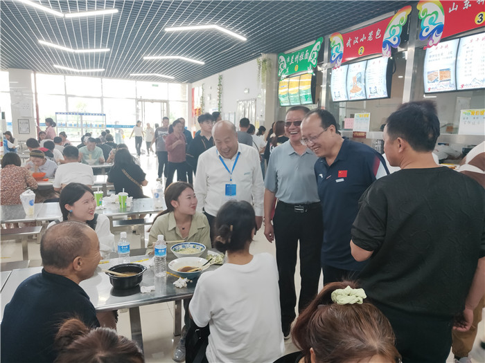 图片8.jpg 图片8.jpg
