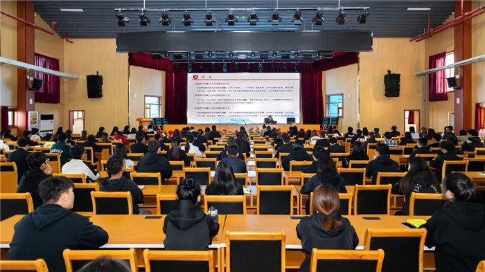 图片2.jpg 图片2.jpg