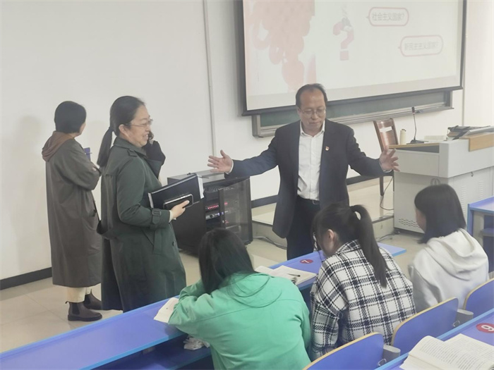 图片4.jpg 图片4.jpg