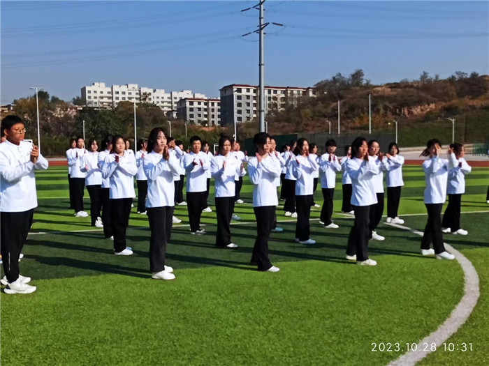 图片3.jpg 图片3.jpg