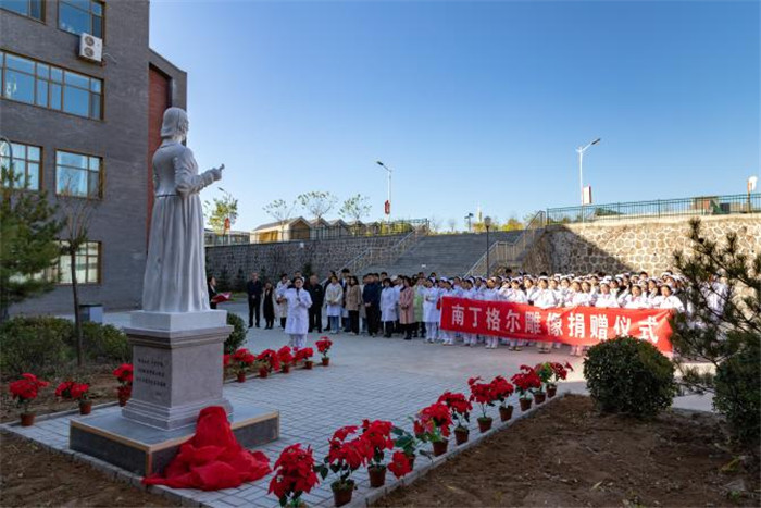 图片5.jpg 图片5.jpg