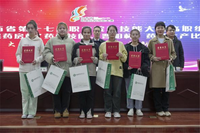 图片2.jpg 图片2.jpg