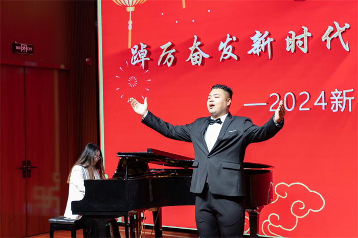 图片4.jpg 图片4.jpg
