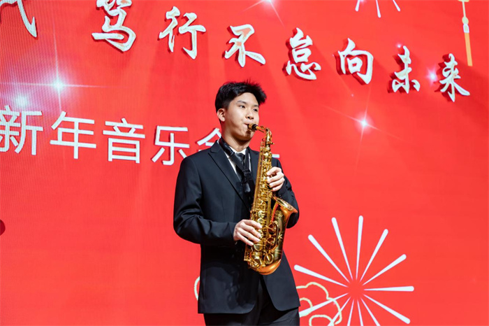 图片10.jpg 图片10.jpg