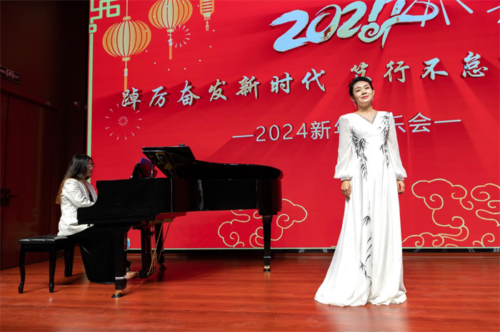 图片11.jpg 图片11.jpg