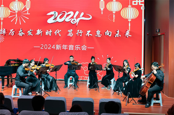 图片13.jpg 图片13.jpg