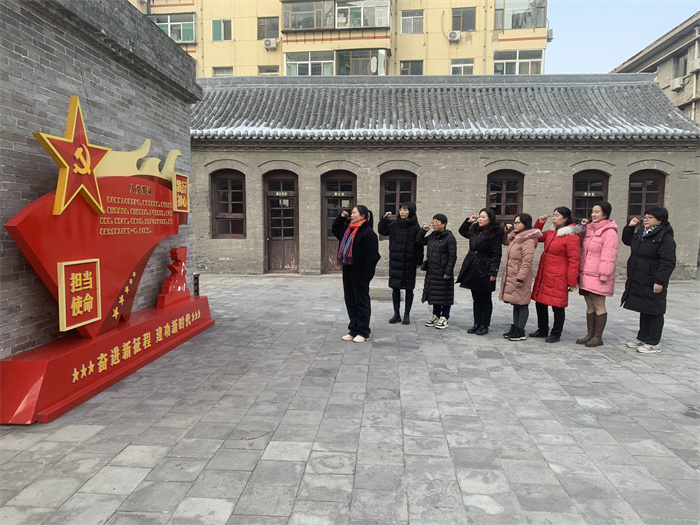 图片2.jpg 图片2.jpg