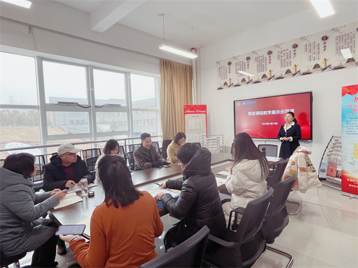 图片3.jpg 图片3.jpg