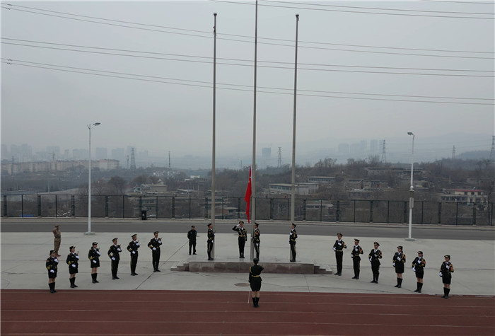 图片5.jpg 图片5.jpg