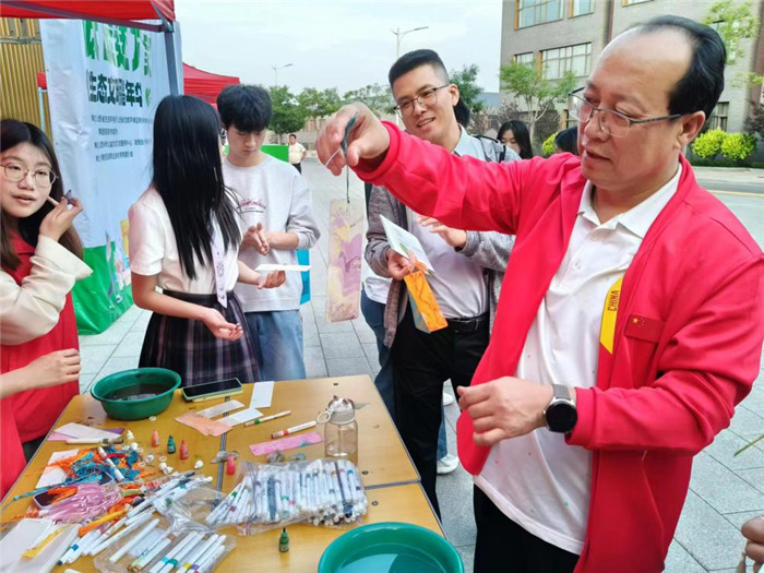 图片9.jpg 图片9.jpg