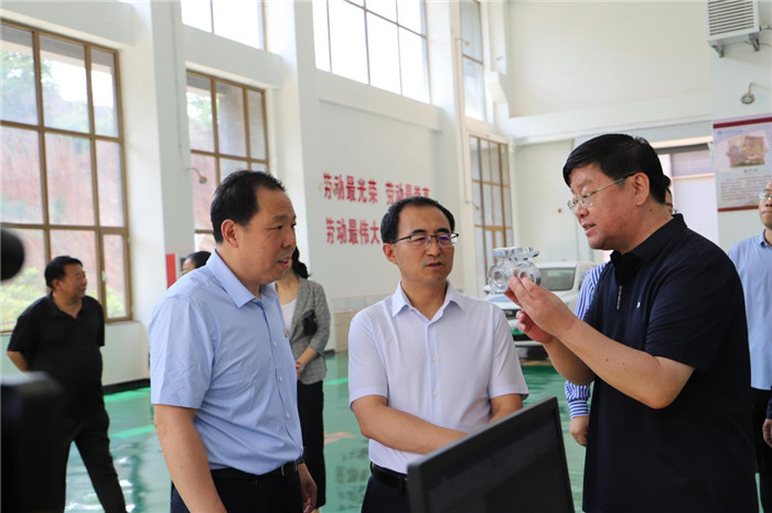 图片2.jpg 图片2.jpg